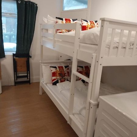 Stay In Edgware Road Guesthouse ロンドン エクステリア 写真